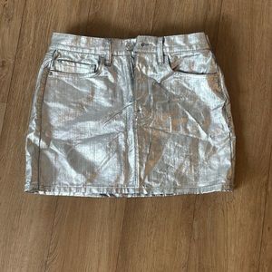 Metallic silver frame denim mini skirt size 25